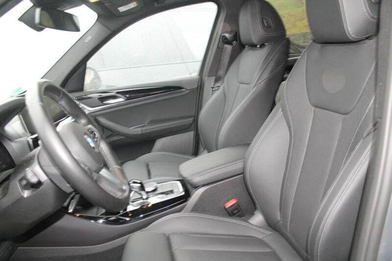 BMW X3 xDrive30e