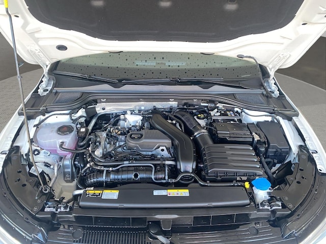 Volkswagen Golf 1.5 TSI Golf VIII