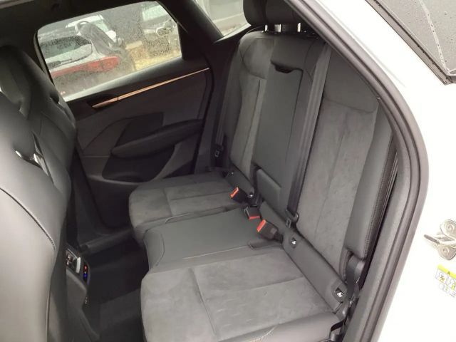 Cupra Terramar 1.5 e-Hybrid VZ