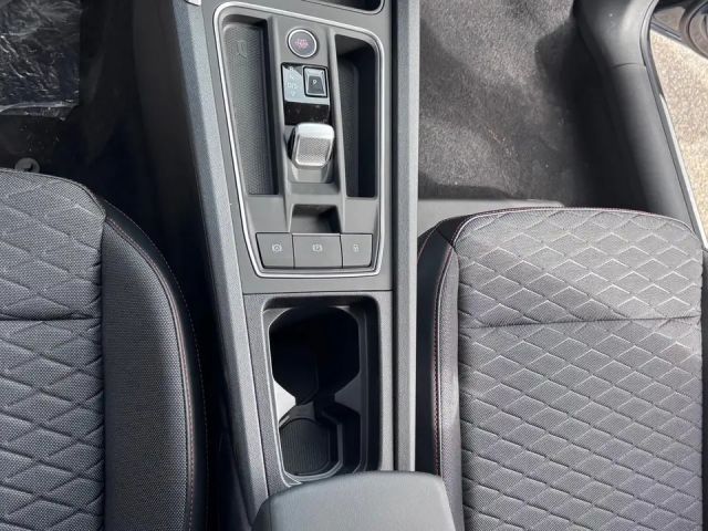 Seat Leon 1.5 eTSI DSG FR-lijn Sportstourer