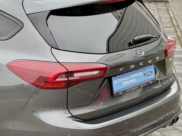 Ford Focus EcoBoost ST Line