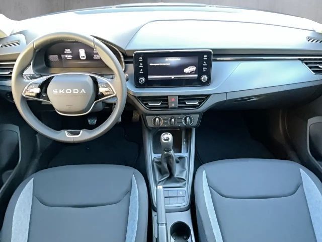 Skoda Scala Essence TSI