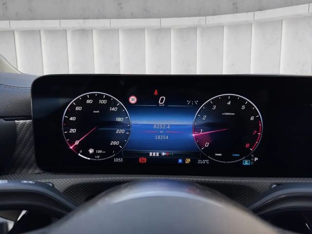 Mercedes-Benz CLA 180 Progressive