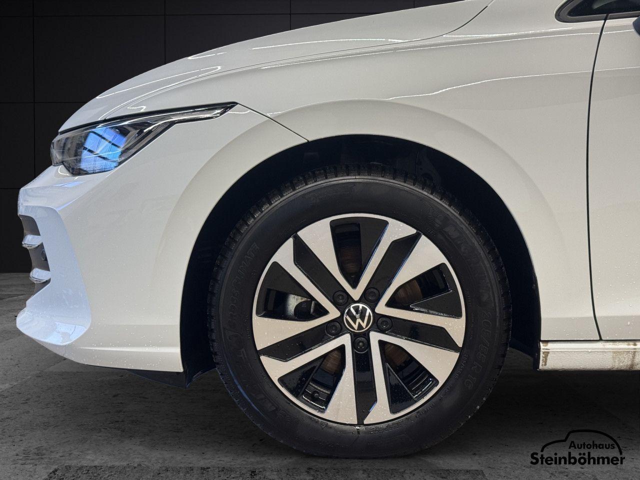 Volkswagen Golf 1.5 eTSI DSG Variant