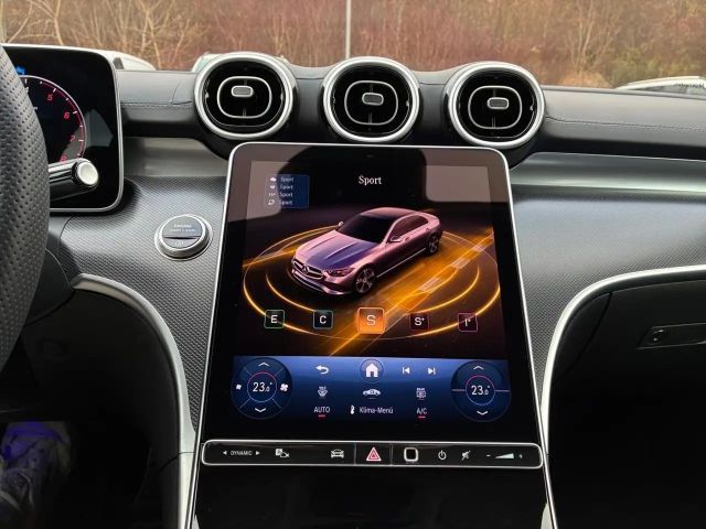 Mercedes-Benz C 180 AMG Line Sedan