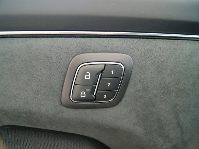 Ford Mustang Mach-E AWD GT