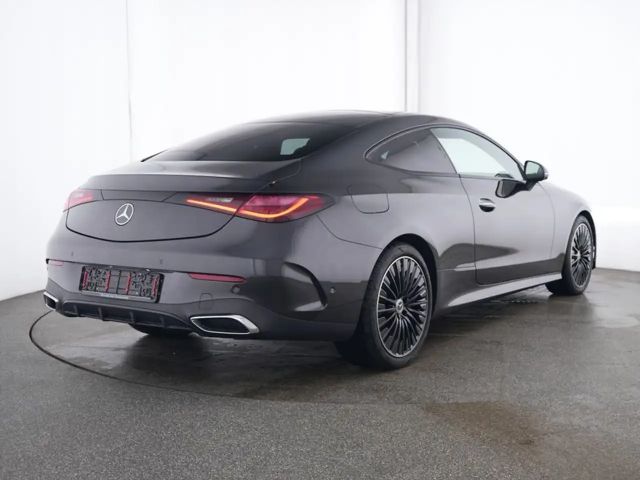 Mercedes-Benz CLE 300 4MATIC AMG Line Coupé