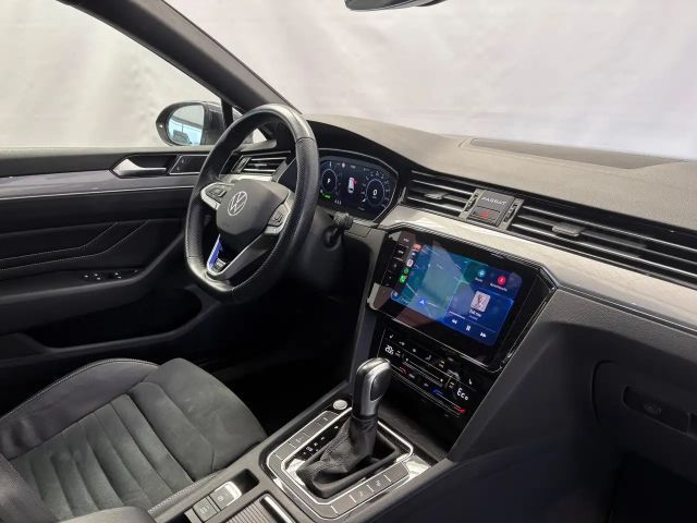 Volkswagen Passat GTE Variant