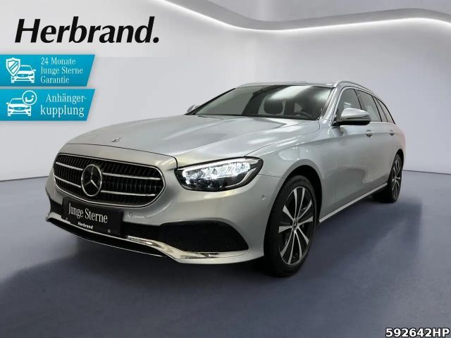 Mercedes-Benz E 300 AVANTGARDE Estate