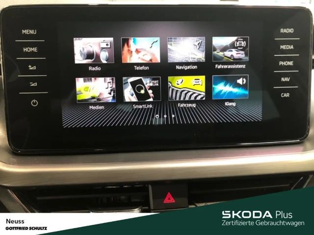 Skoda Kamiq SCOUTLINE TSI DSG AHK SITZHEIZUNG EINPARKHILFE NAV