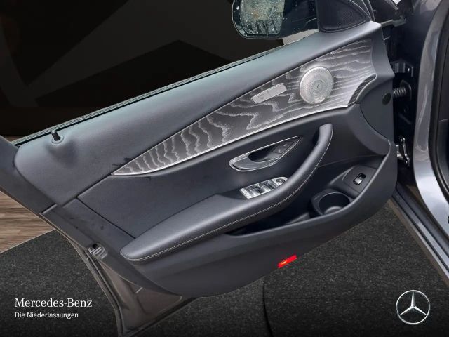 Mercedes-Benz E 200 4MATIC AVANTGARDE Estate