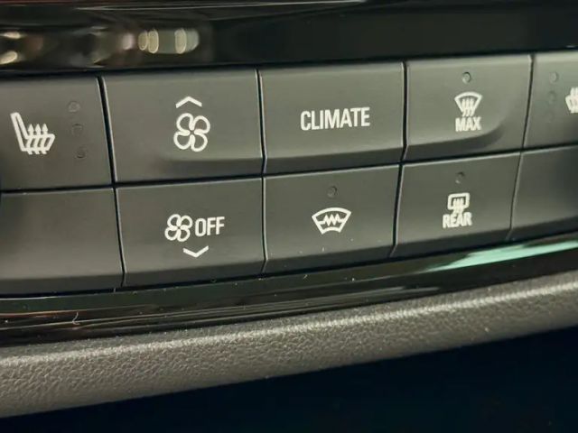 Opel Insignia Eleg/LED/elektr.Heckkl./Navi/AGR Sitz/NEU44165€