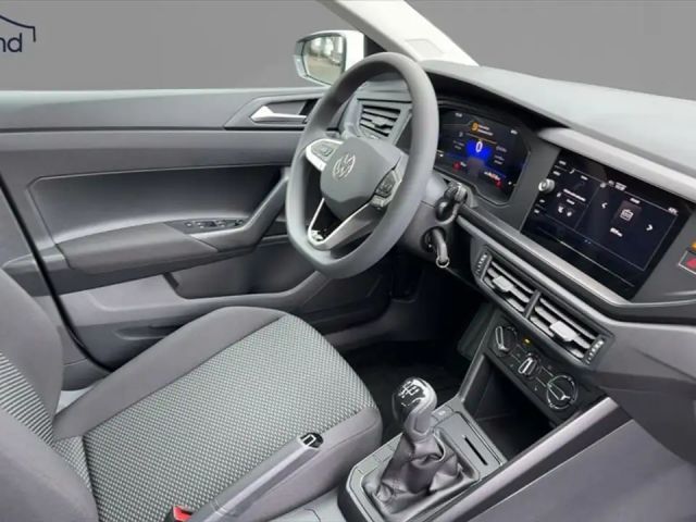 Volkswagen Polo VI 1,0 TSI Base LED KLIMA PDC