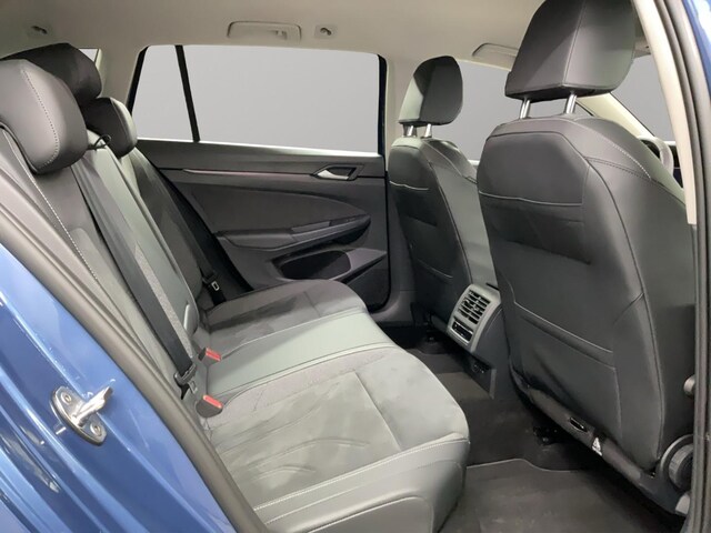 Volkswagen Golf 1.5 eTSI DSG Golf VIII Variant