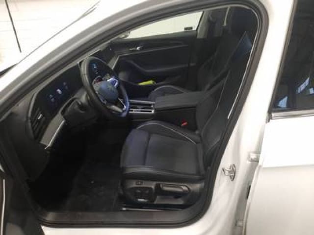 Volkswagen Passat Business DSG eHybrid