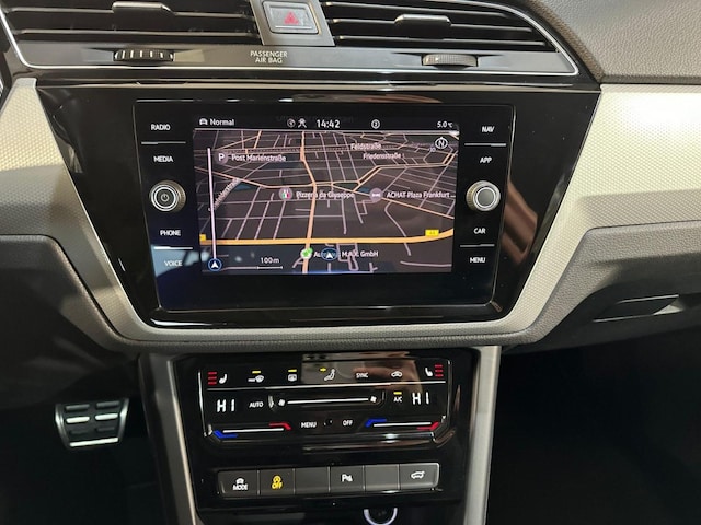 Volkswagen Touran 2.0 TDI DSG IQ.Drive Move