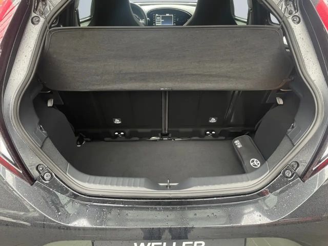 Toyota Aygo X Bi-Tone Hatchback Pulse