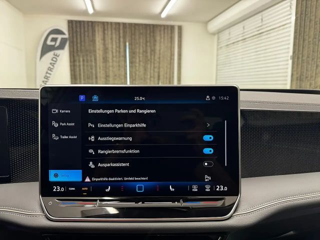 Volkswagen Passat ACT Business DSG Variant