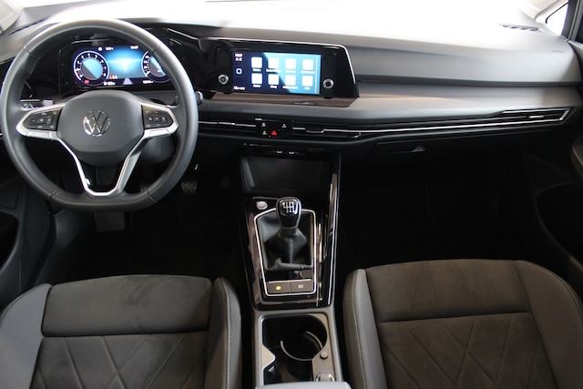 Volkswagen Golf 1.5 TSI Style