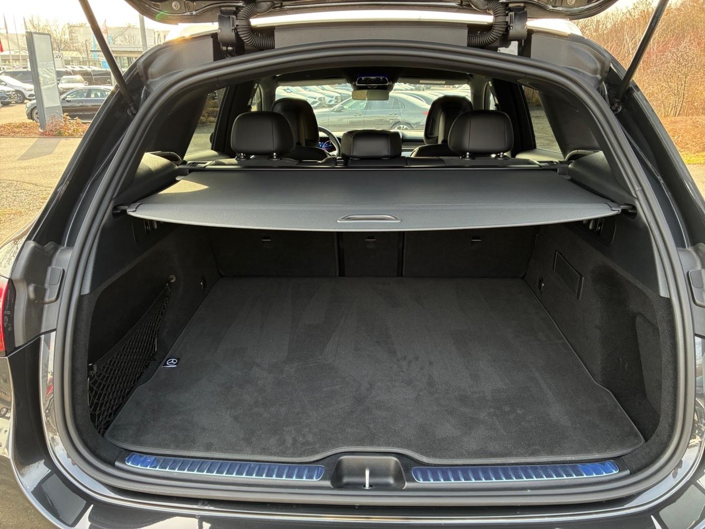 Mercedes-Benz GLC 300 4MATIC AMG Line GLC 300 d