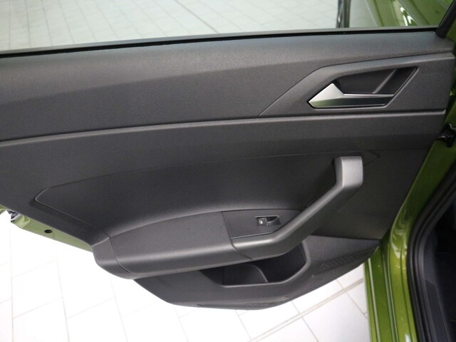 Volkswagen Taigo 1.0 TSI R-Line Style