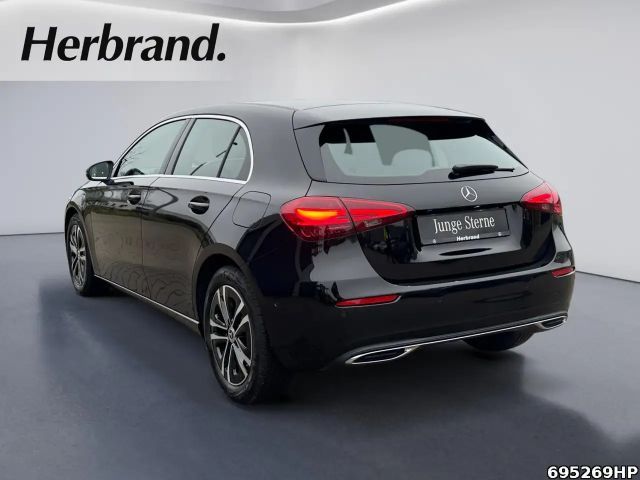 Mercedes-Benz A 180 Progressive