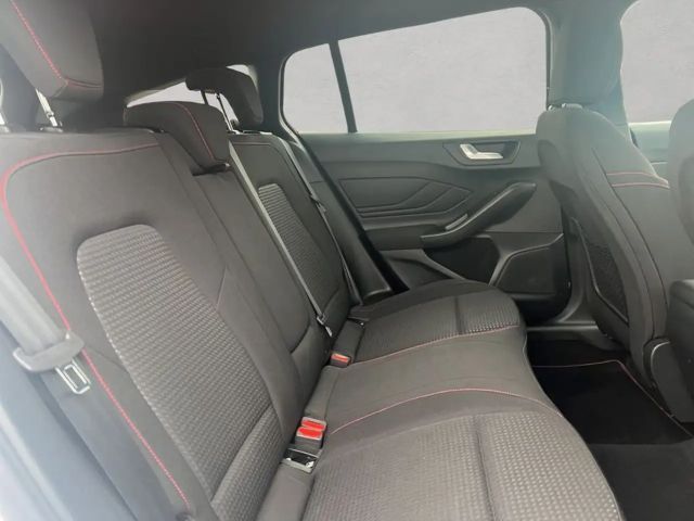 Ford Focus ST Line Wagon