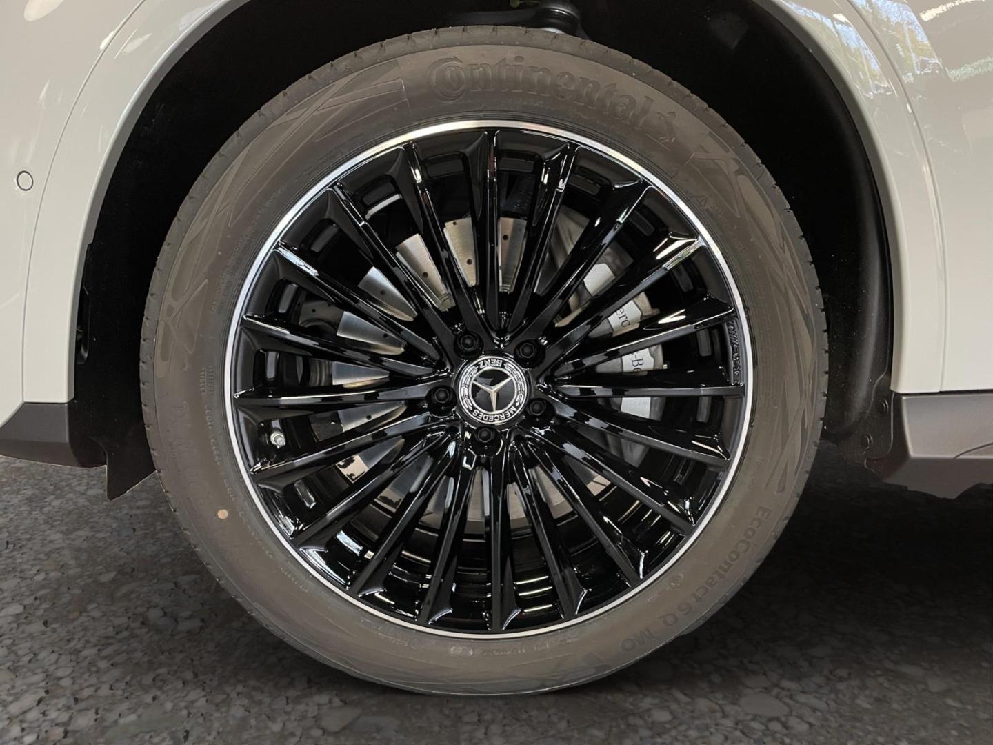 Mercedes-Benz GLC 300 4MATIC AMG Line GLC 300 d