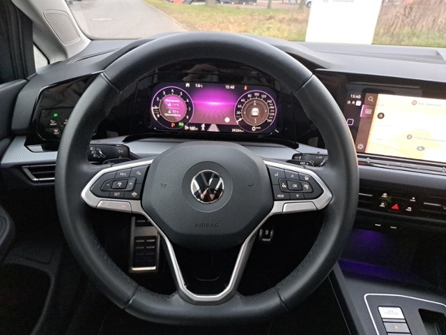 Volkswagen Golf 1.5 eTSI DSG Golf VIII