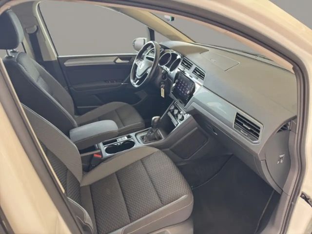 Volkswagen Touran DSG