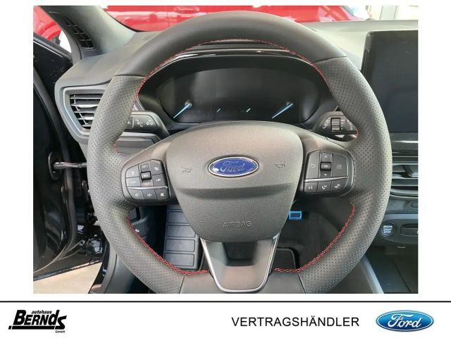Ford Focus EcoBoost ST Line