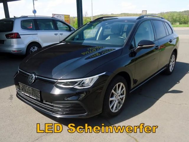 Volkswagen Golf Life Variant
