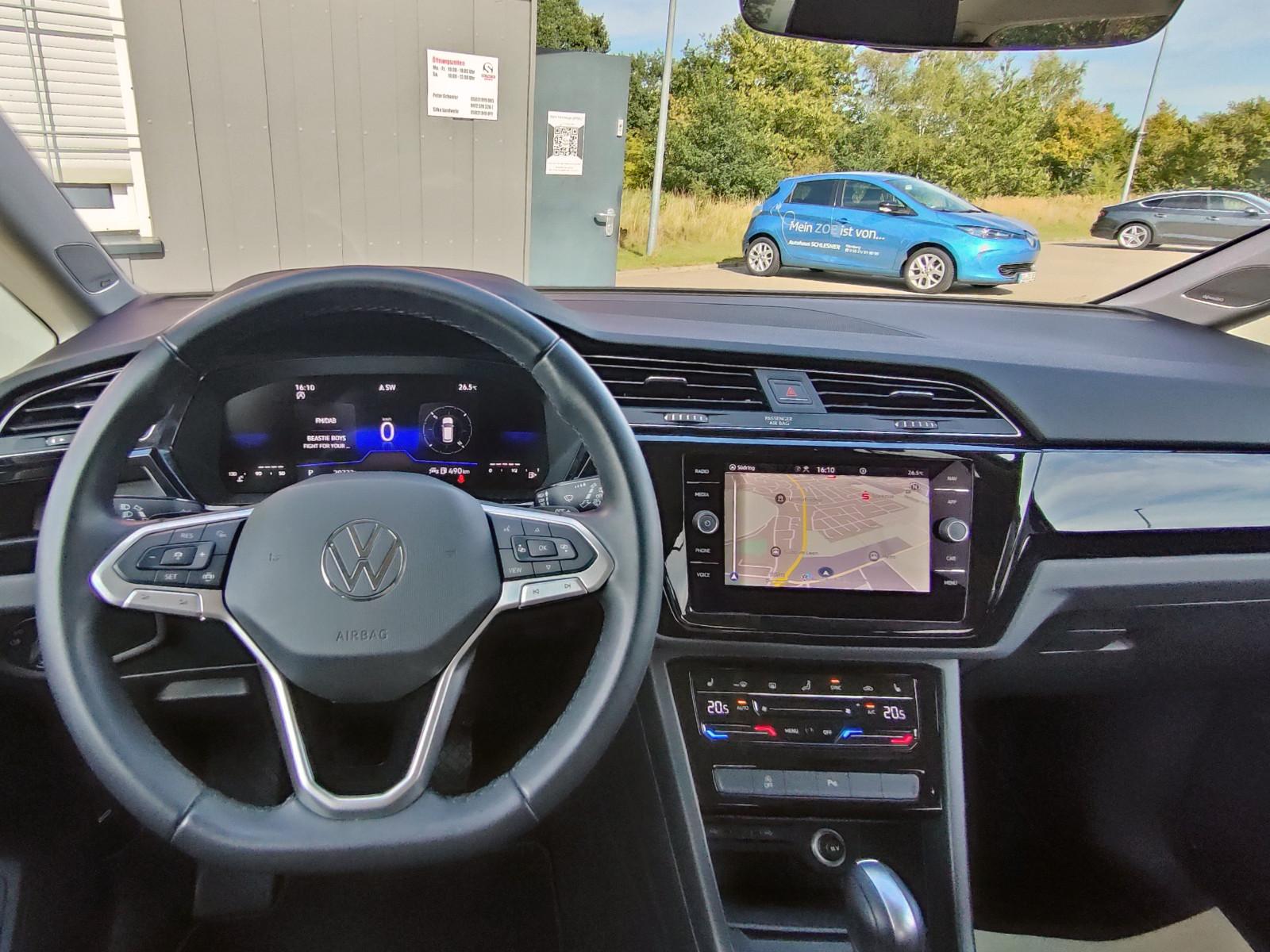 Volkswagen Touran 1.5 TSI DSG