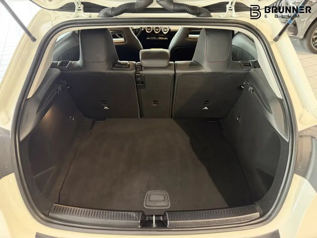 Mercedes-Benz A 180 AMG Line