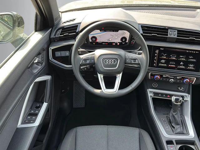 Audi Q3 35 TFSI S-Tronic