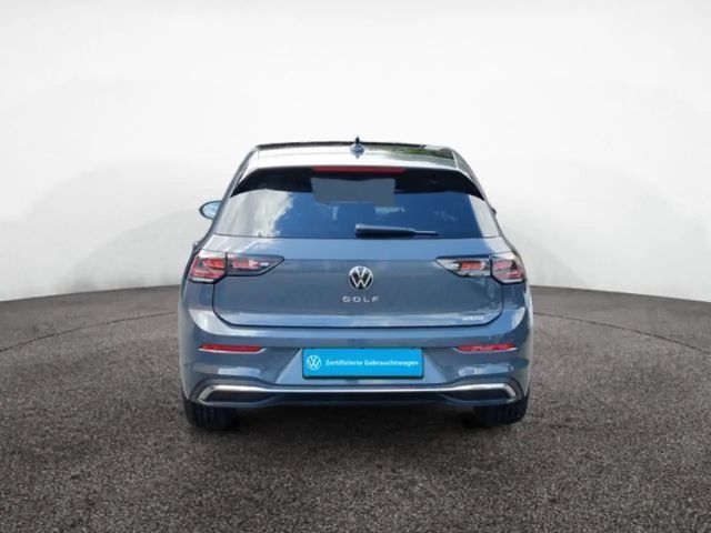 Volkswagen Golf 1.5 eTSI Golf VIII Style