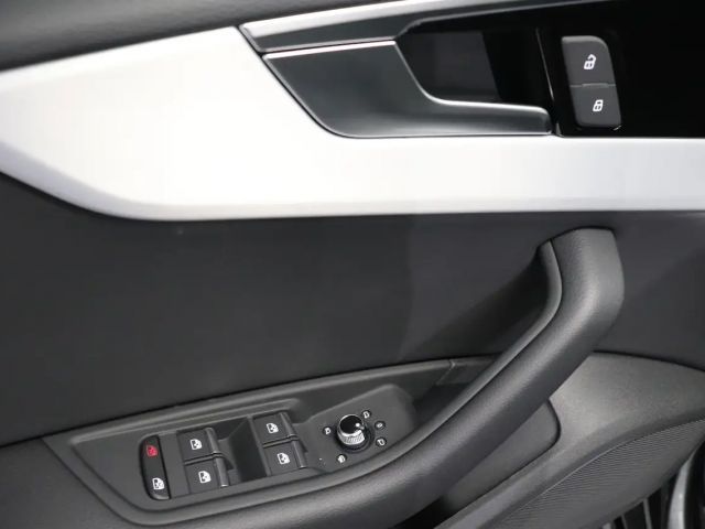 Audi A4 35 TDI Avant S-Line