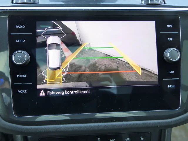 Volkswagen Tiguan 4Motion DSG R-Line