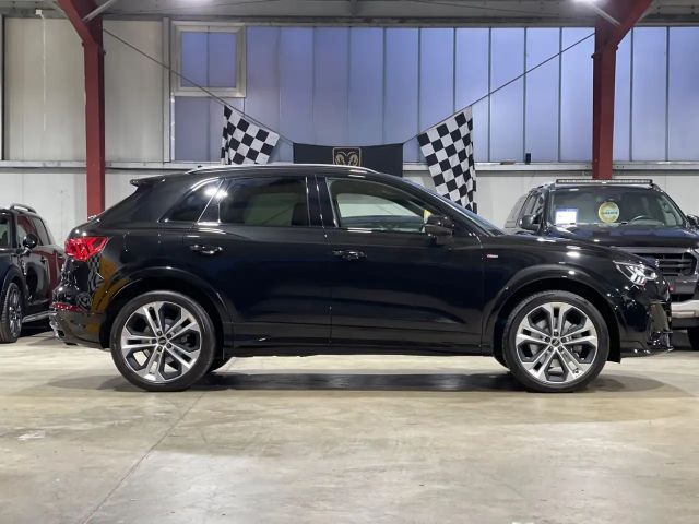 Audi Q3 Quattro S-Line S-Tronic