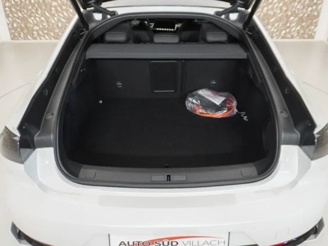 Peugeot 508 EAT8 Hybrid4