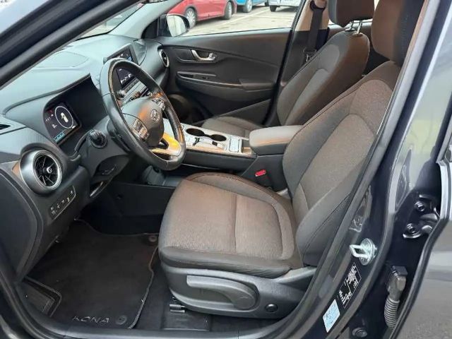 Hyundai Kona 39 kWh Select