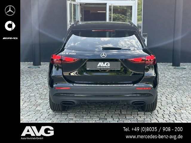 Mercedes-Benz GLA 200 