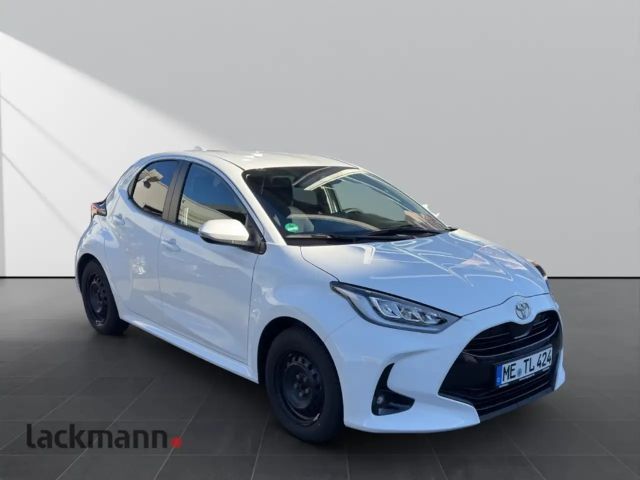 Toyota Yaris Hatchback Hybride Team D