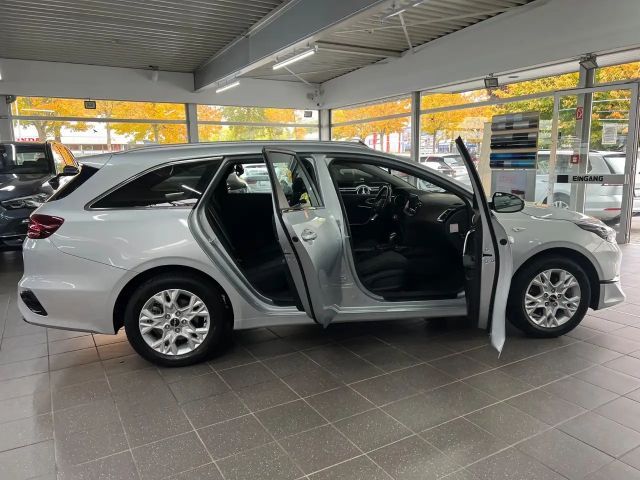 Kia Ceed CRDi Vision