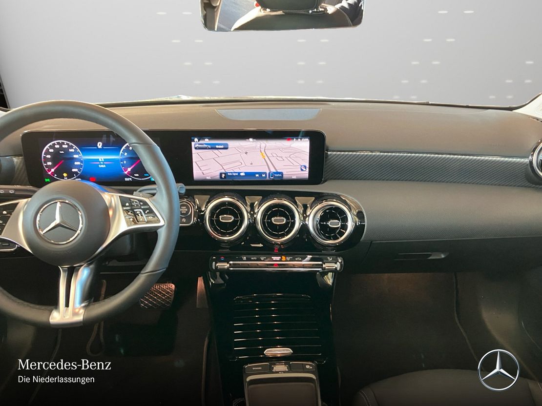 Mercedes-Benz A 200 Progressive