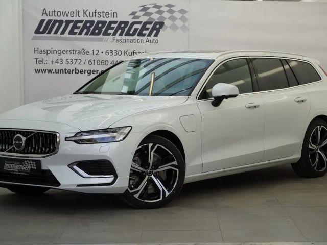 Volvo V60 AWD Plus T6