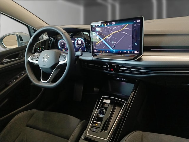 Volkswagen Golf DSG Golf VIII IQ.Drive