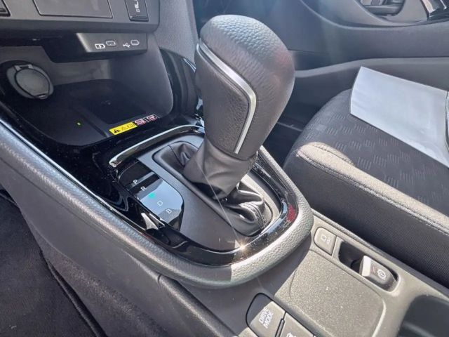 Toyota Yaris Hatchback Hybride VVT-i