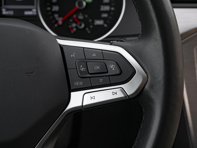 Volkswagen Passat 1.5 TSI DSG Variant