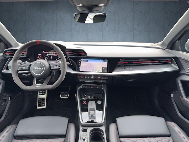 Audi RS3 Quattro S-Tronic Sedan